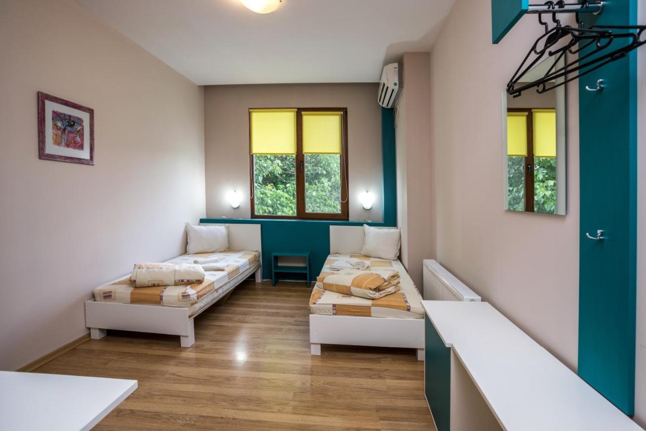 Hanovete Hotel Плиска Екстер'єр фото
