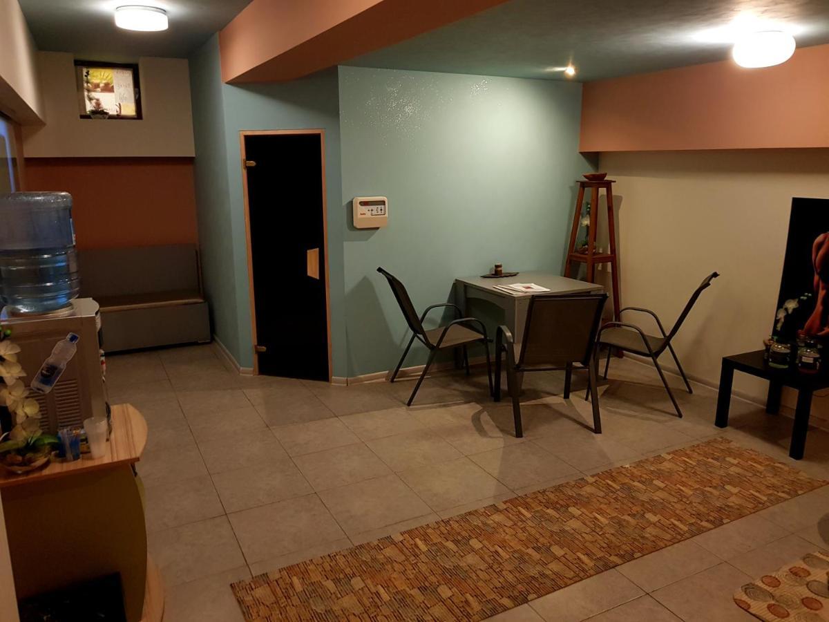 Hanovete Hotel Плиска Екстер'єр фото